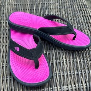 The North Face Basecamp Lite Flip Flops - size 8